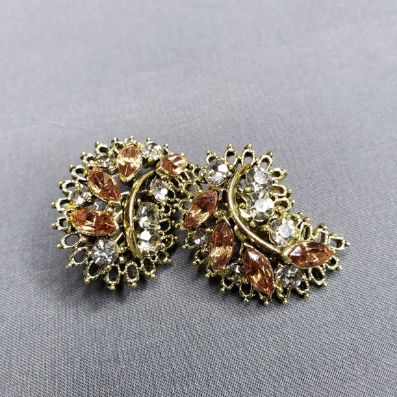 Jewelry - Womens Curved Clip On Earrings Light Brown White Rhinestones Gold Filigree 1" L